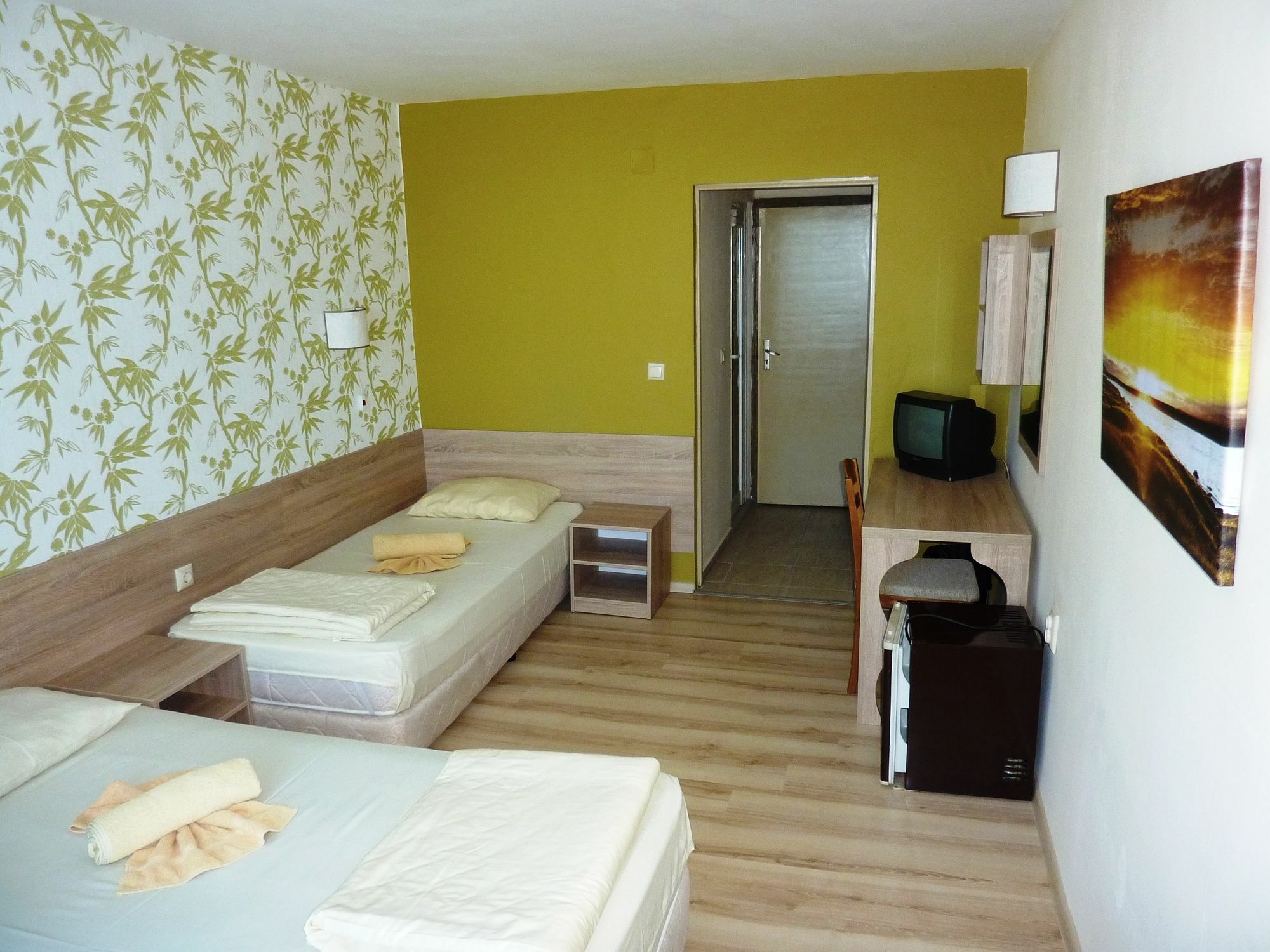 Hotel Zarya Golden Sands Exterior foto